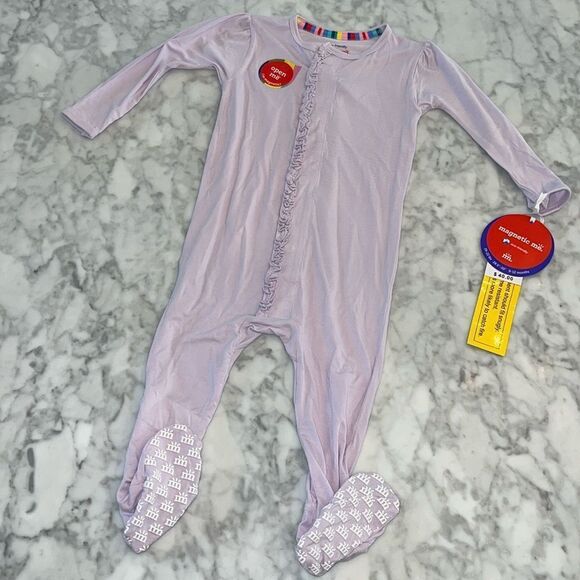 NWT MAGNETIC ME WISTERIA RUFFLE MODAL FOOTIE - Picture 1 of 7